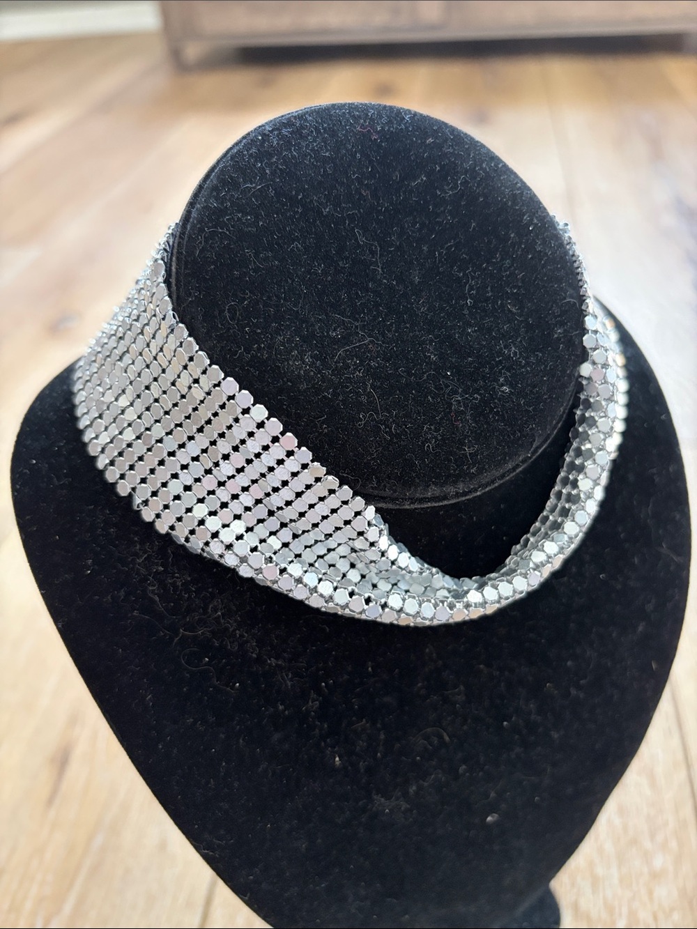 Vintage Shiny Silver Tone Mesh Choker Necklace w/ Chain Adjustment